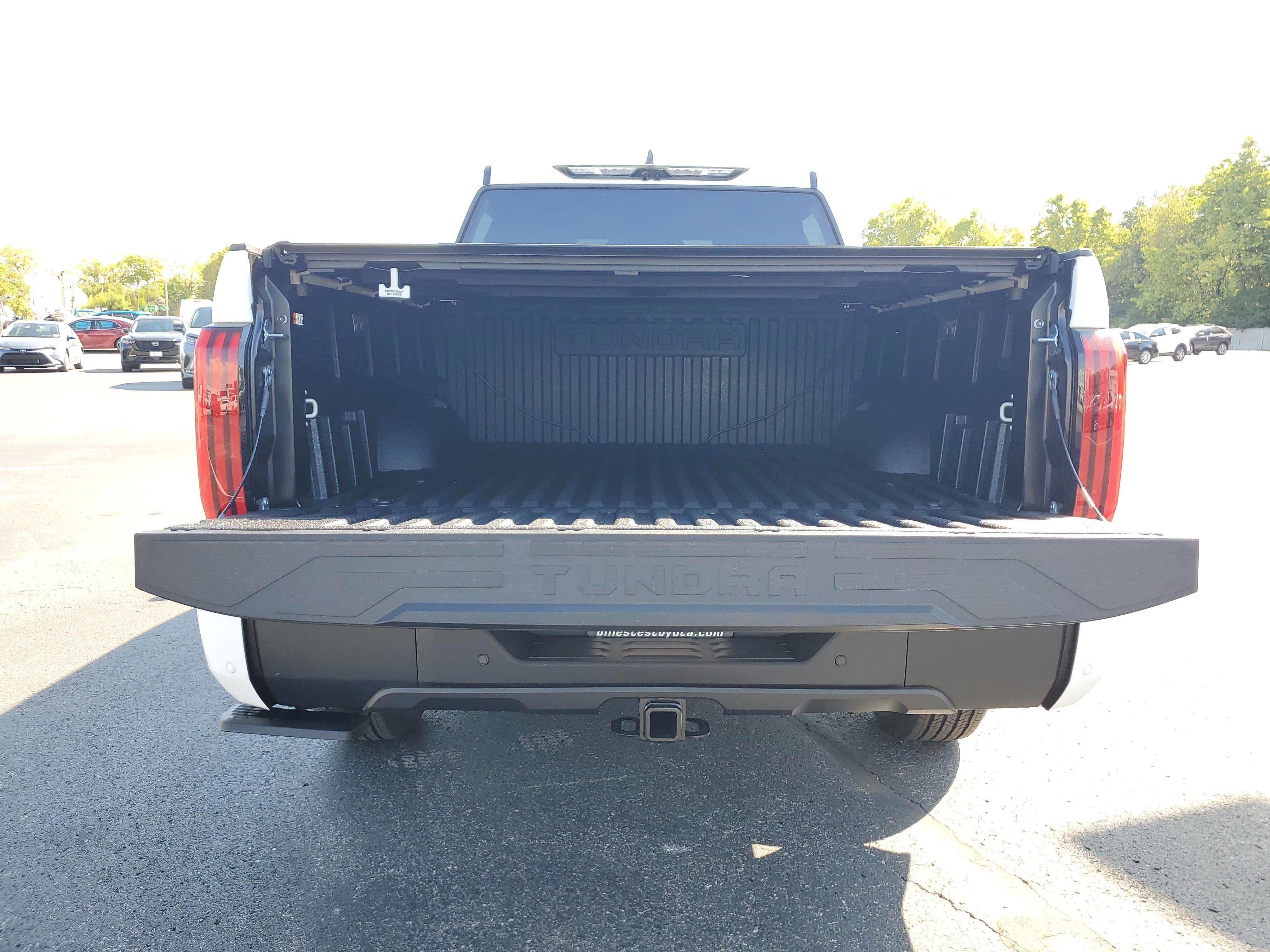 New 2026 Toyota Tundra SR5 image 9