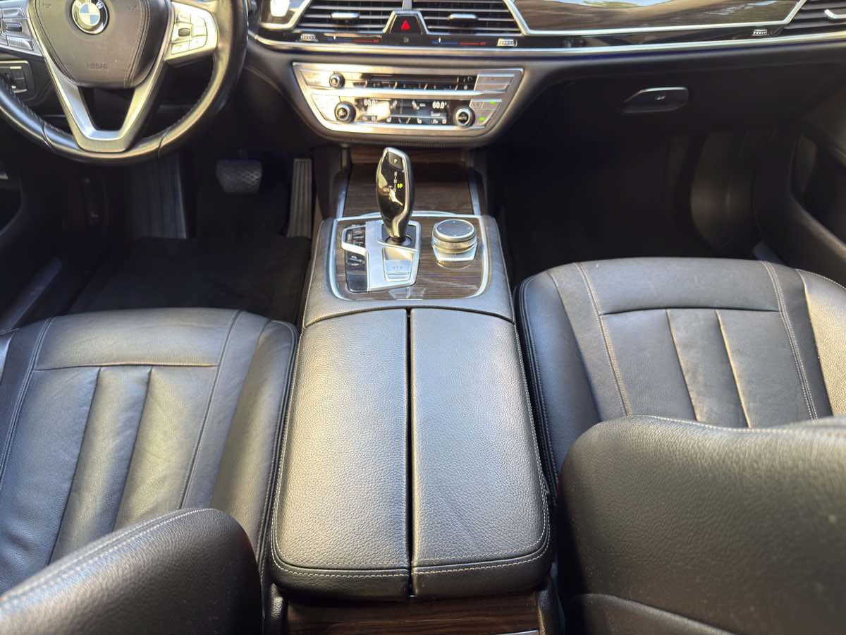 Used 2016 BMW 740i RWD image 22