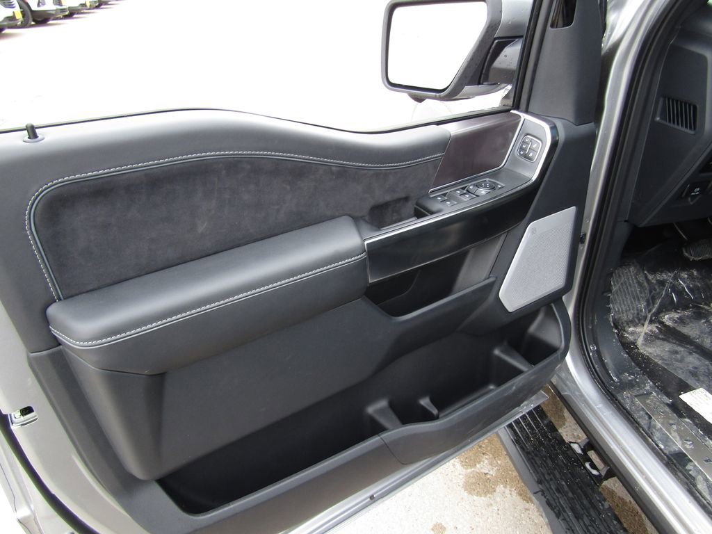 New 2026 Ford F150 Platinum w/ Equipment Group 702A High image 26