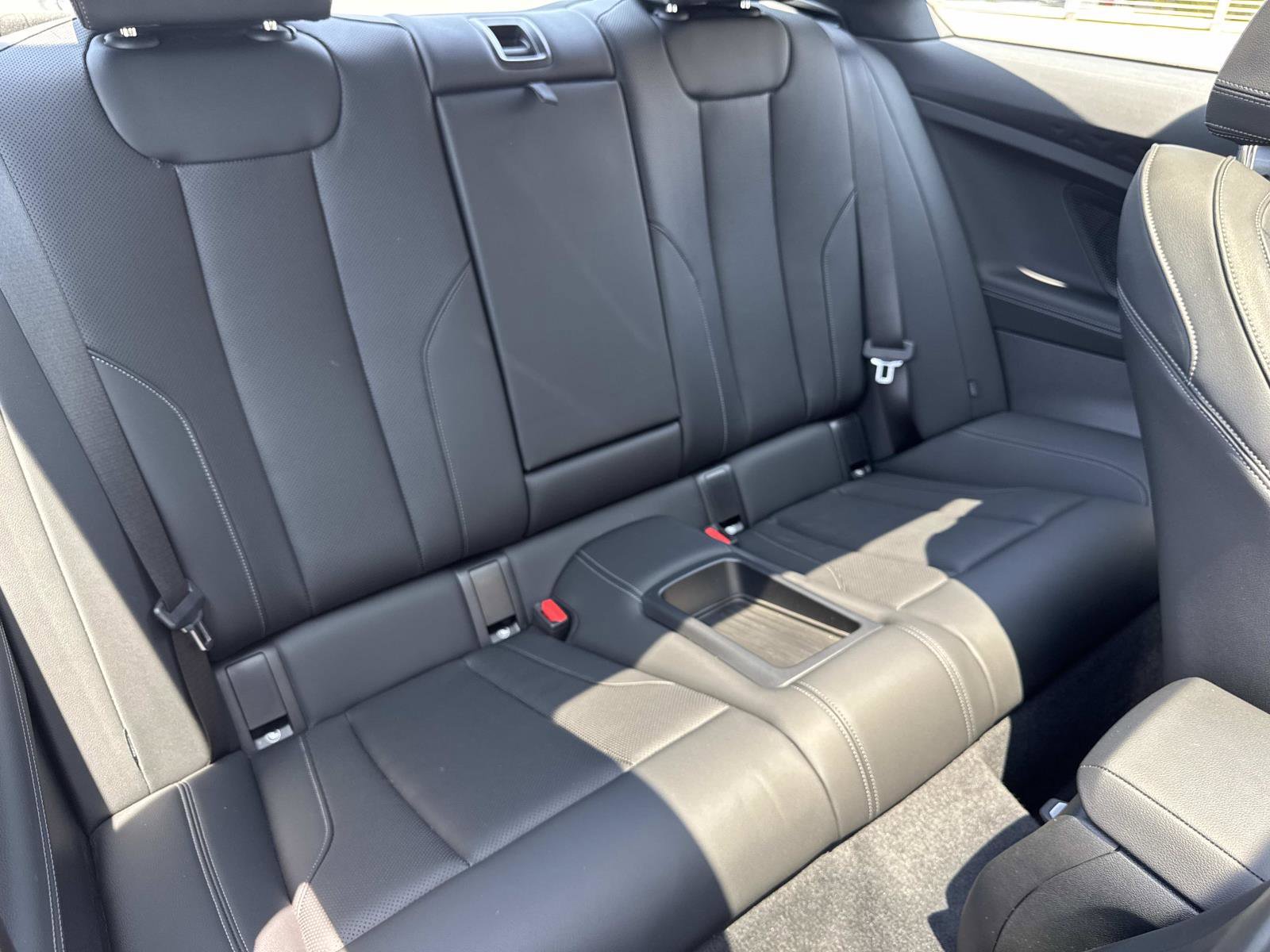 Used 2024 BMW 230i Coupe w/ M Sport Package RWD image 22