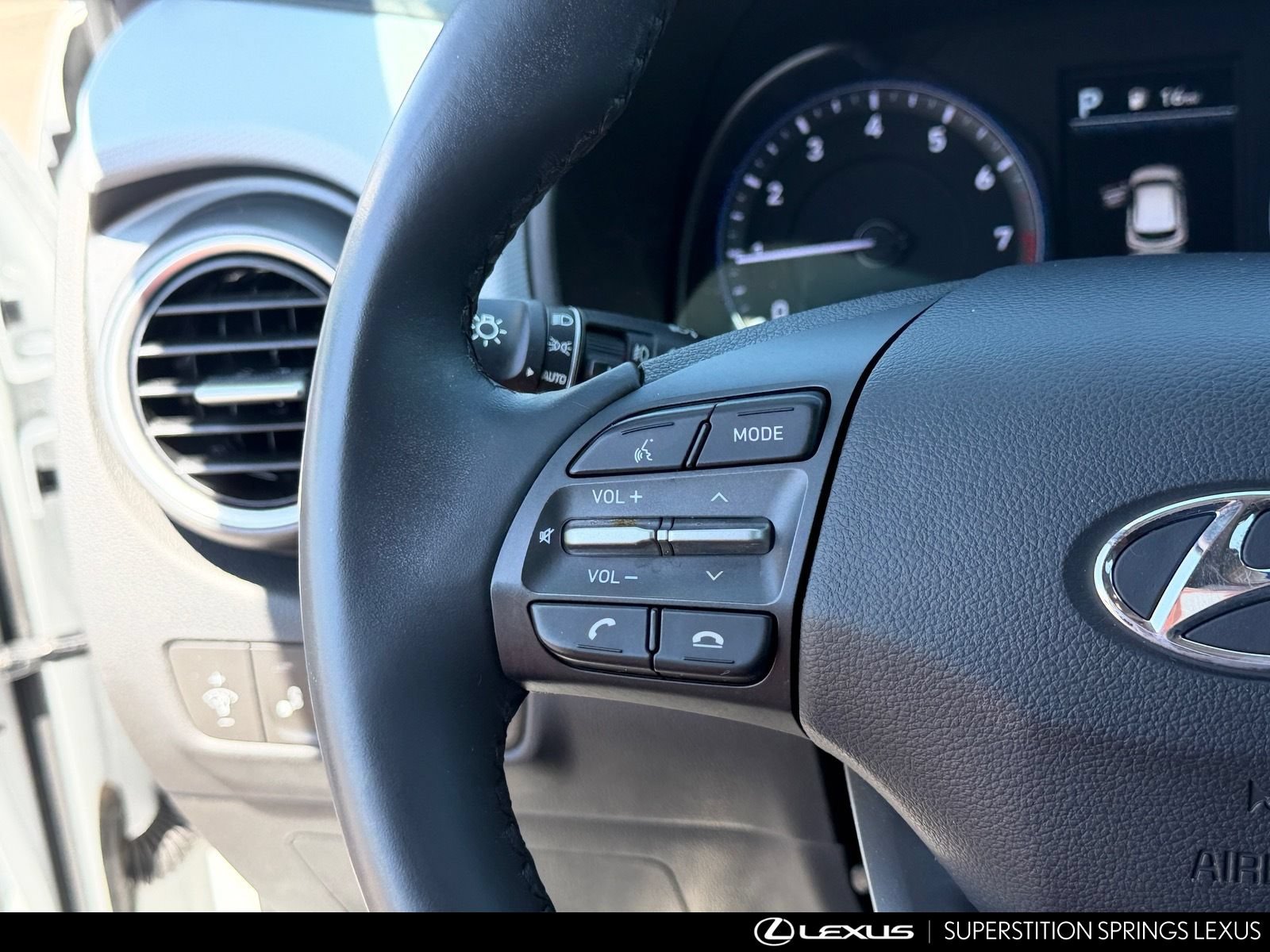 Used 2021 Hyundai Kona Ultimate FWD image 19