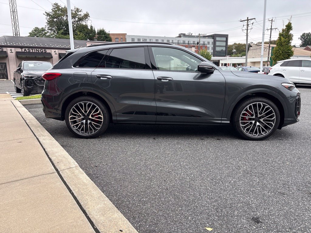 New 2026 Audi SQ5 Premium Plus AWD/4WD image 6