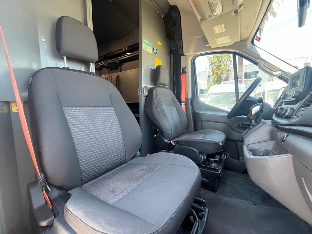 Used 2020 Ford Transit 250 148 High Roof Extended RWD image 12