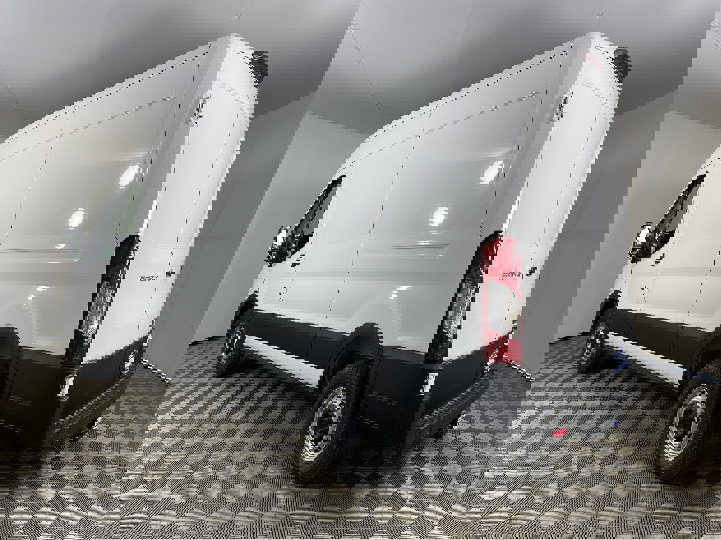 New 2025 Ford Transit 250 148 Medium Roof image 5