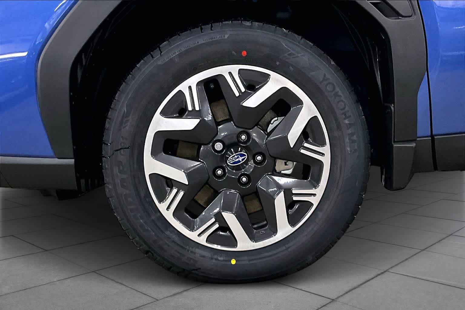 New 2026 Subaru Forester Premium AWD/4WD image 11