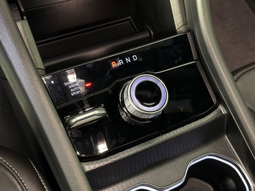 New 2025 Jeep Grand Cherokee Limited image 22