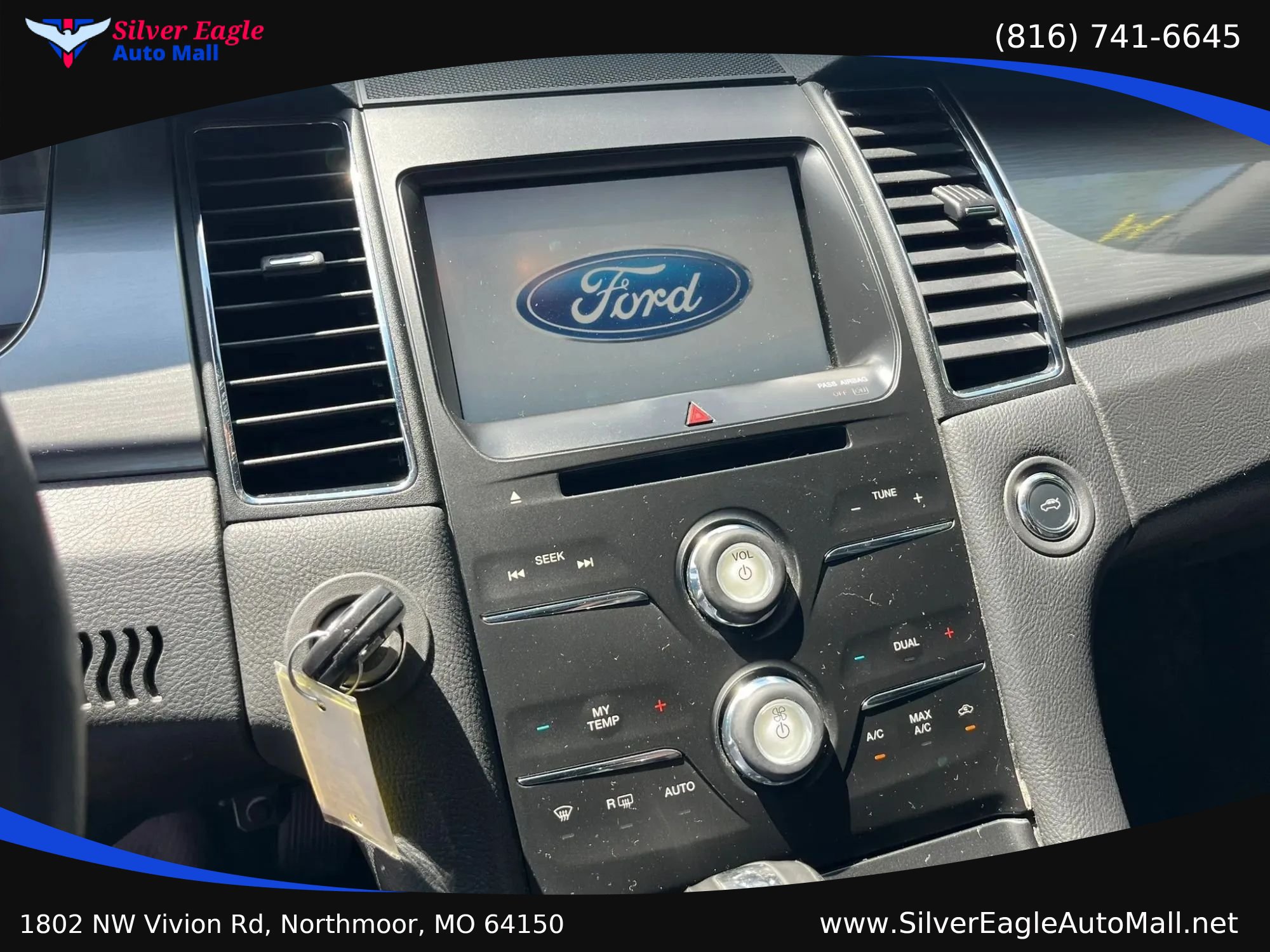 Used 2014 Ford Taurus SEL w/ Equipment Group 201A FWD image 10