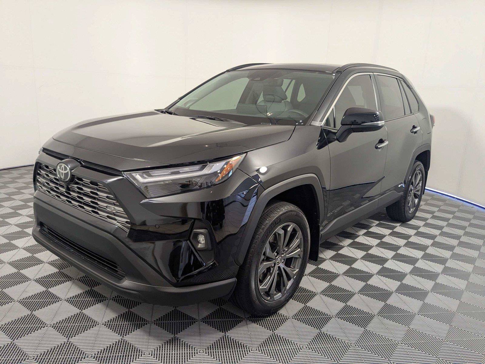 Certified 2025 Toyota RAV4 Limited AWD/4WD image 2
