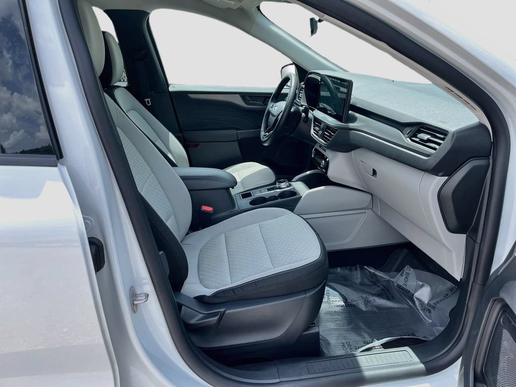Used 2026 Ford Escape Active w/ Tech Pack #1 FWD image 28