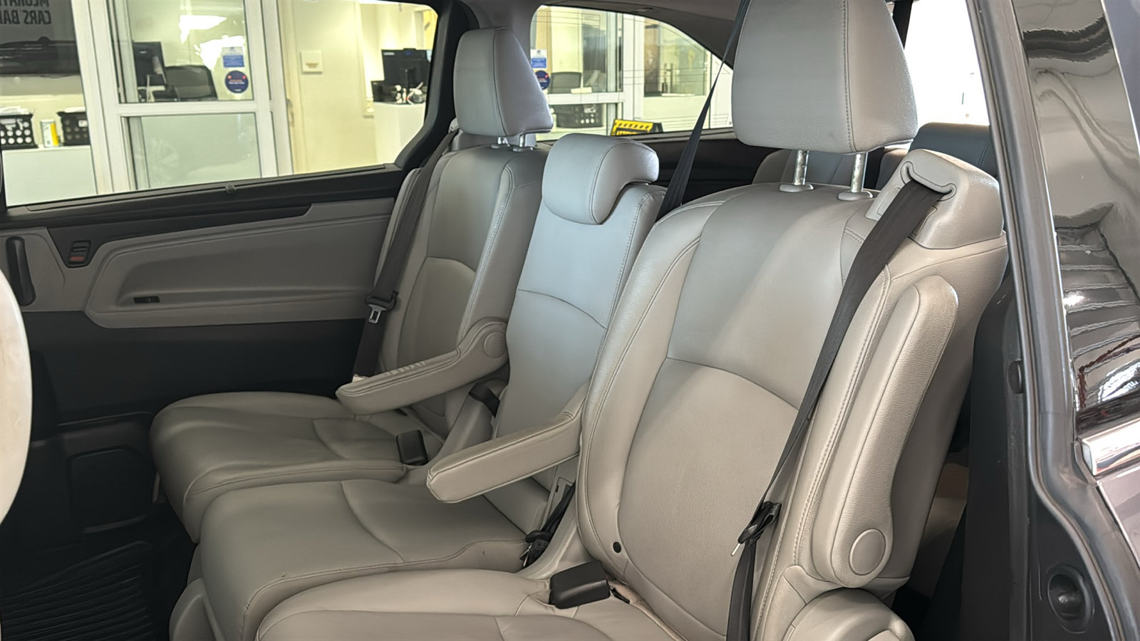 Used 2018 Honda Odyssey Elite image 27