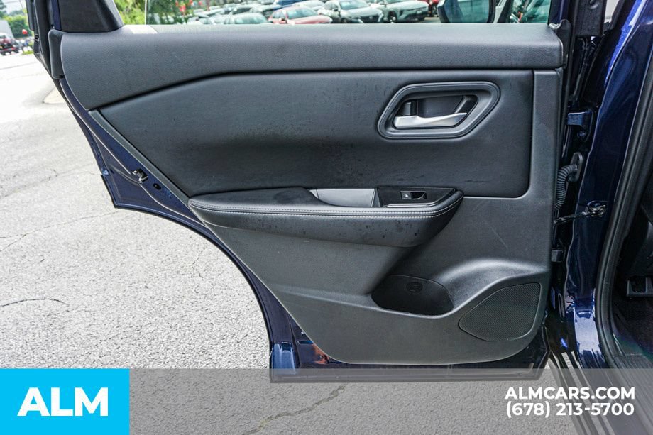 Used 2026 Nissan Rogue SV FWD image 48