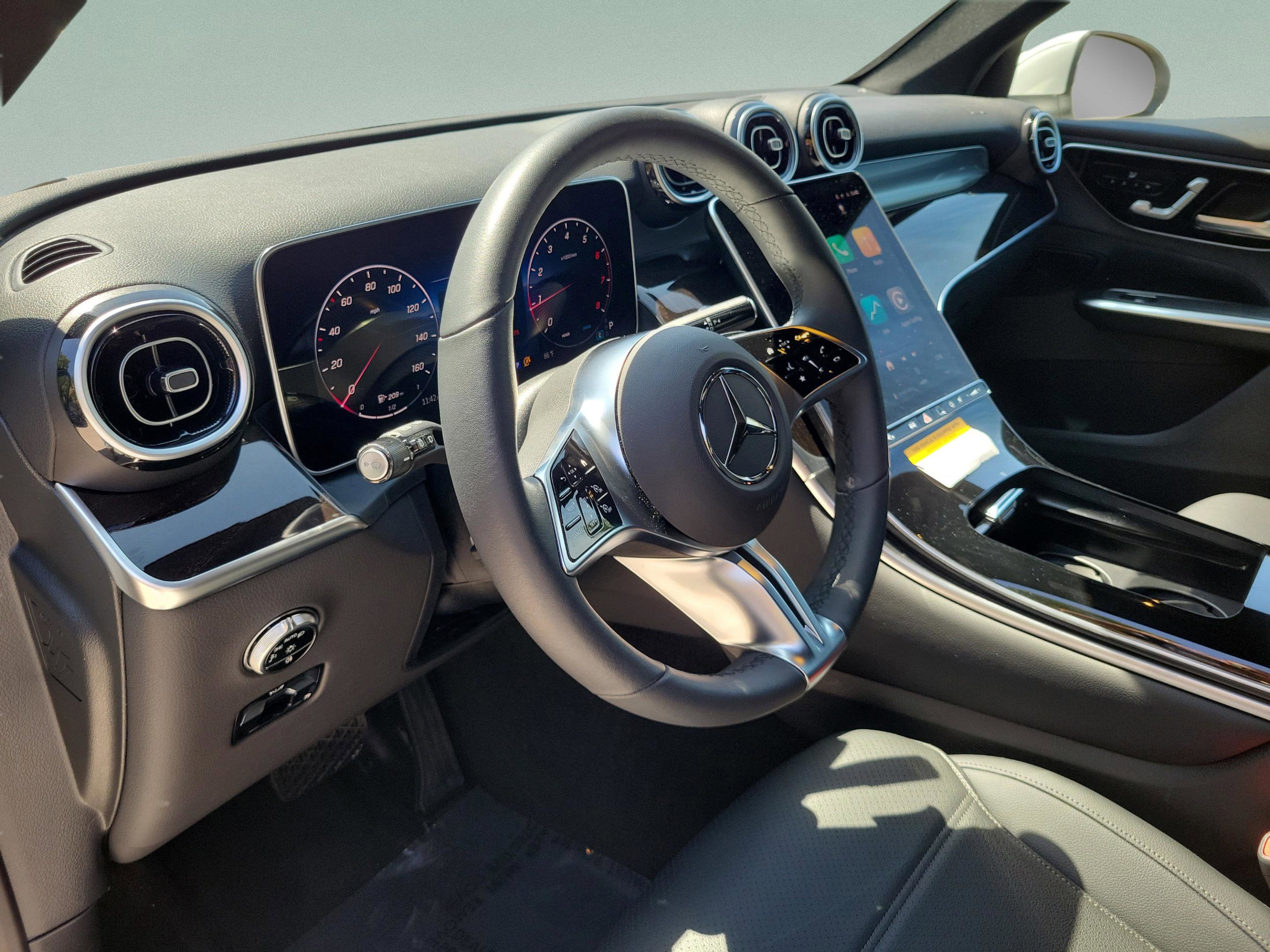 Certified 2026 Mercedes-Benz GLC 300 image 15