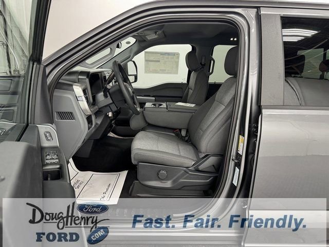 Used 2025 Ford F250 XL w/ STX Appearance Package image 28