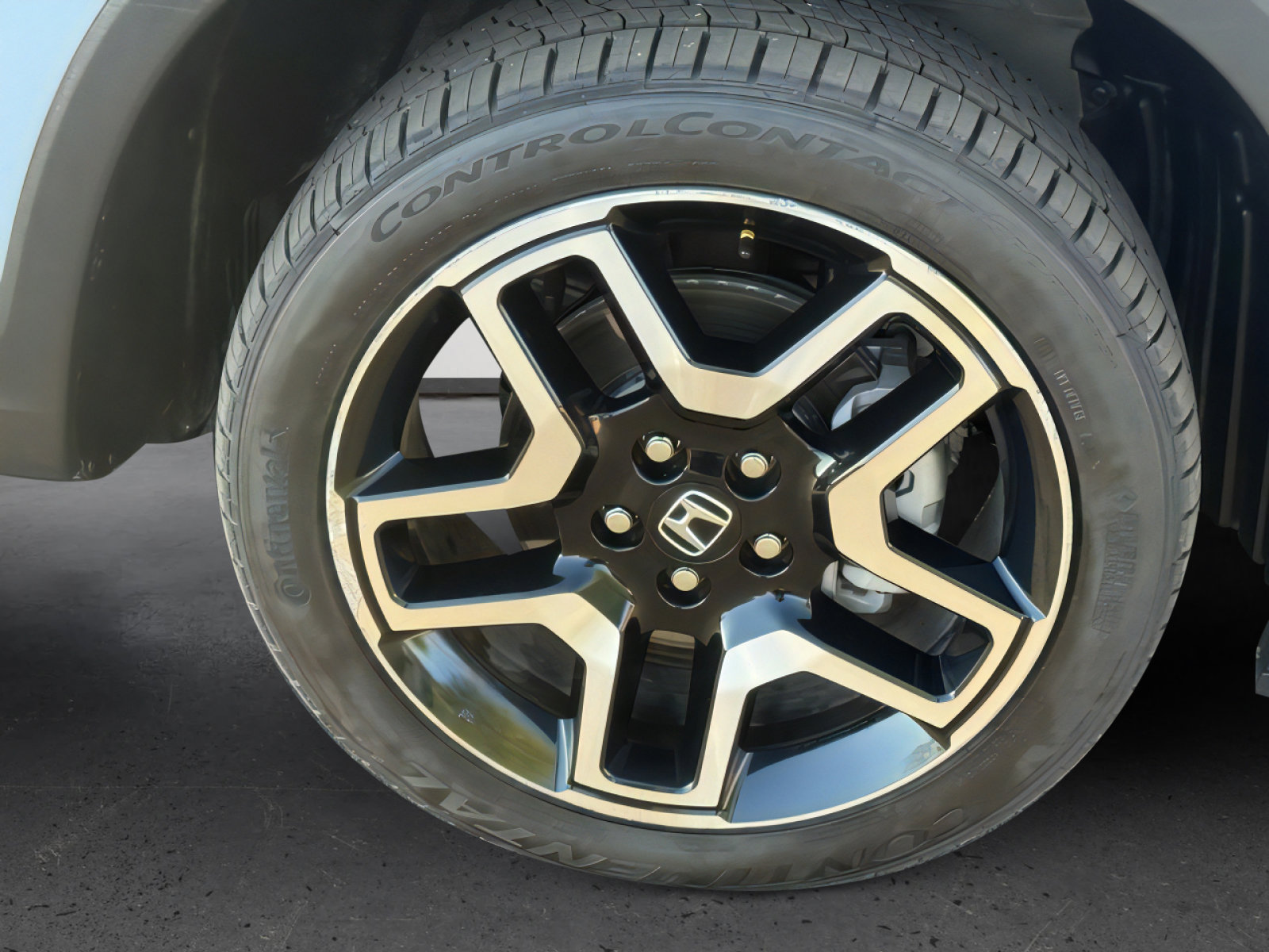 Used 2022 Honda Passport Elite image 9