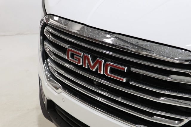 Used 2023 GMC Terrain SLT w/ Tech Package AWD/4WD image 12