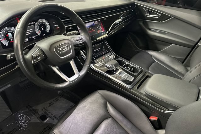 Used 2022 Audi Q7 2.0T Premium w/ Convenience Package AWD/4WD image 11