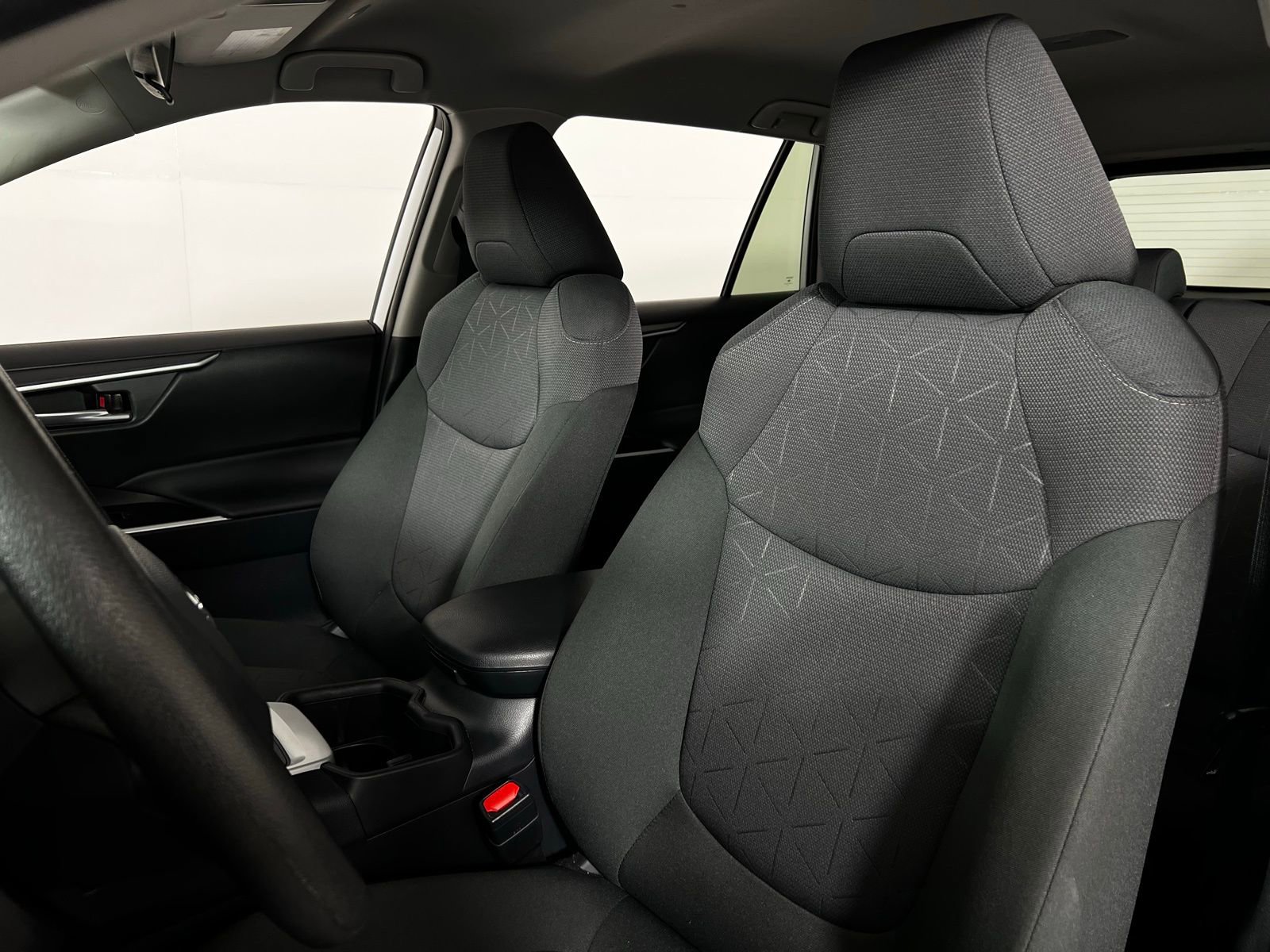 Certified 2025 Toyota RAV4 XLE AWD/4WD image 13