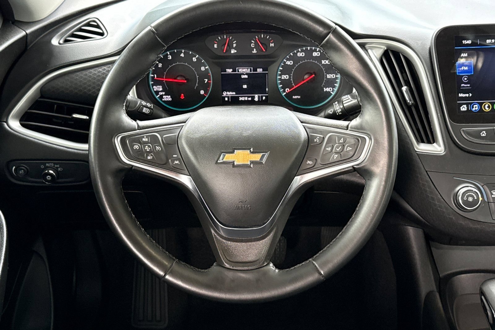 Used 2025 Chevrolet Malibu RS FWD image 21