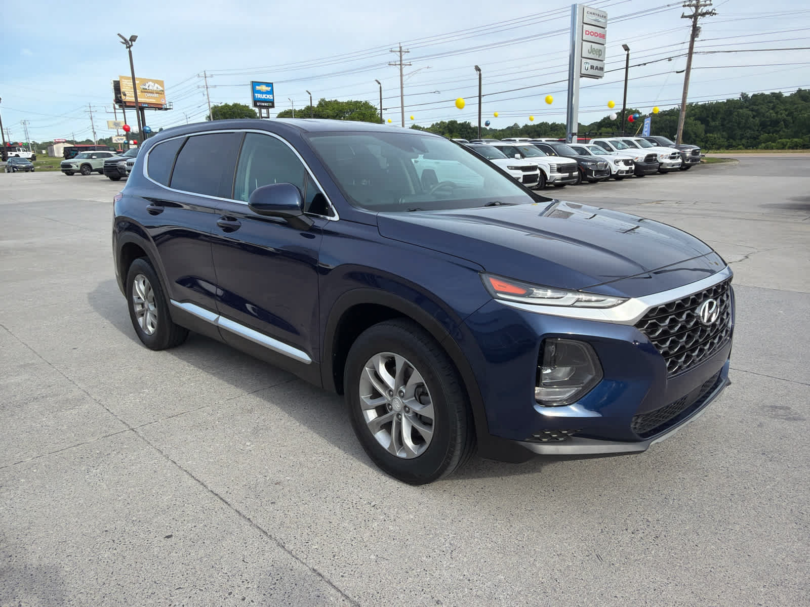 Used 2020 Hyundai Santa Fe SE AWD/4WD image 4
