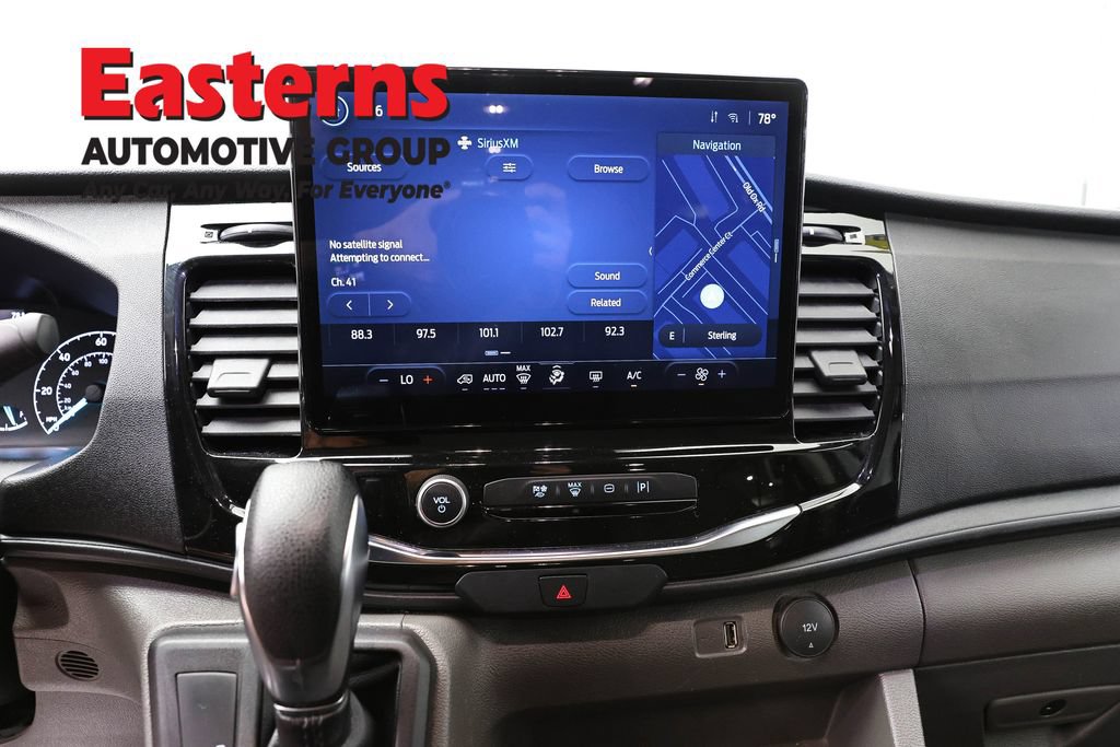 Used 2024 Ford Transit 350 XLT RWD image 11