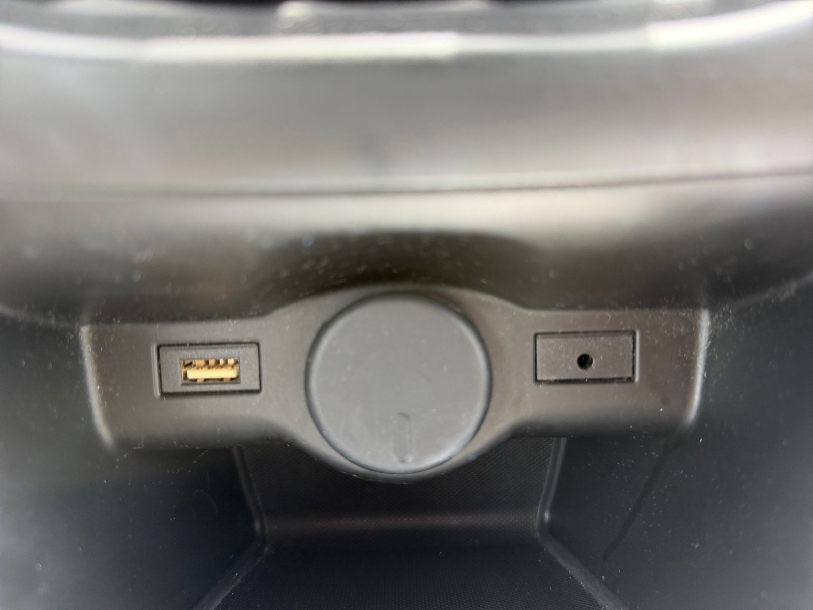 Used 2016 Buick Cascada Premium image 31