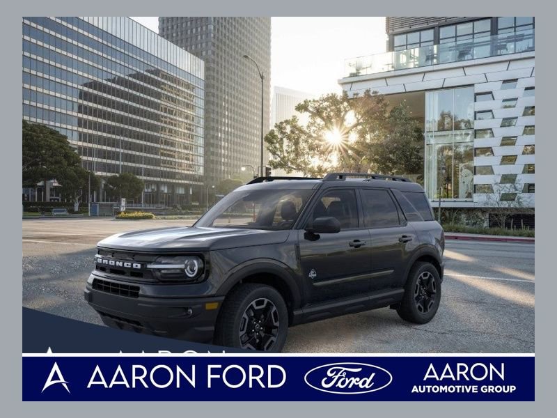 Used 2024 Ford Bronco Sport Outer Banks w/ Tech Package AWD/4WD image 1