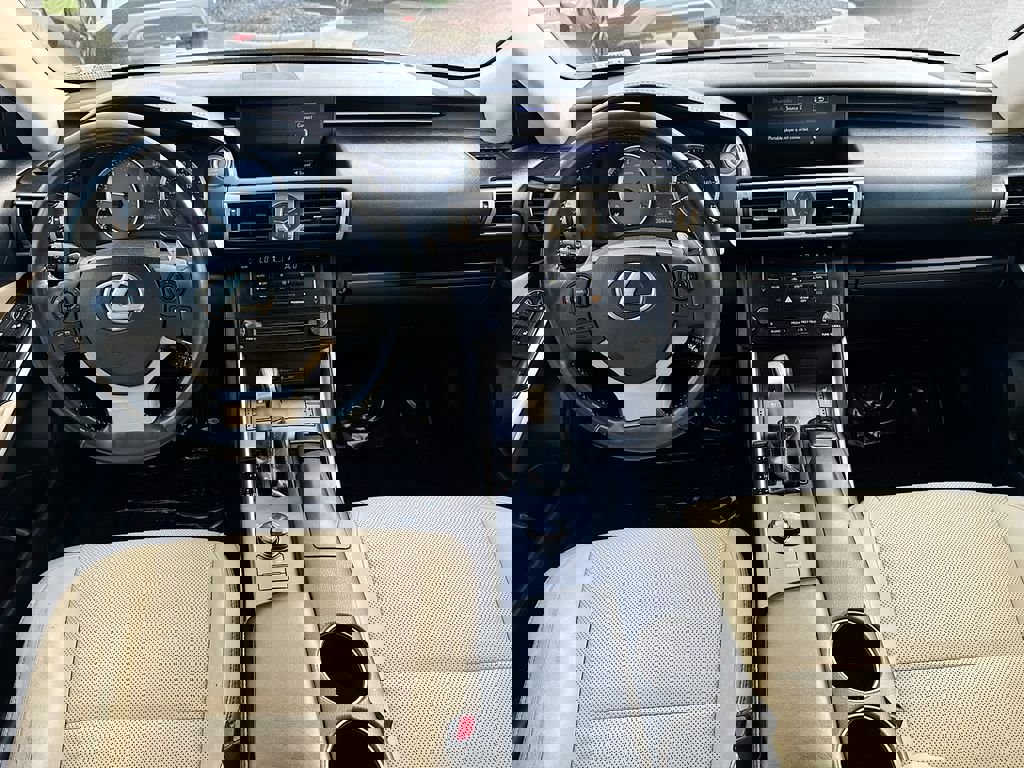 Used 2014 Lexus IS 250 250 w/ Navigation Package image 24