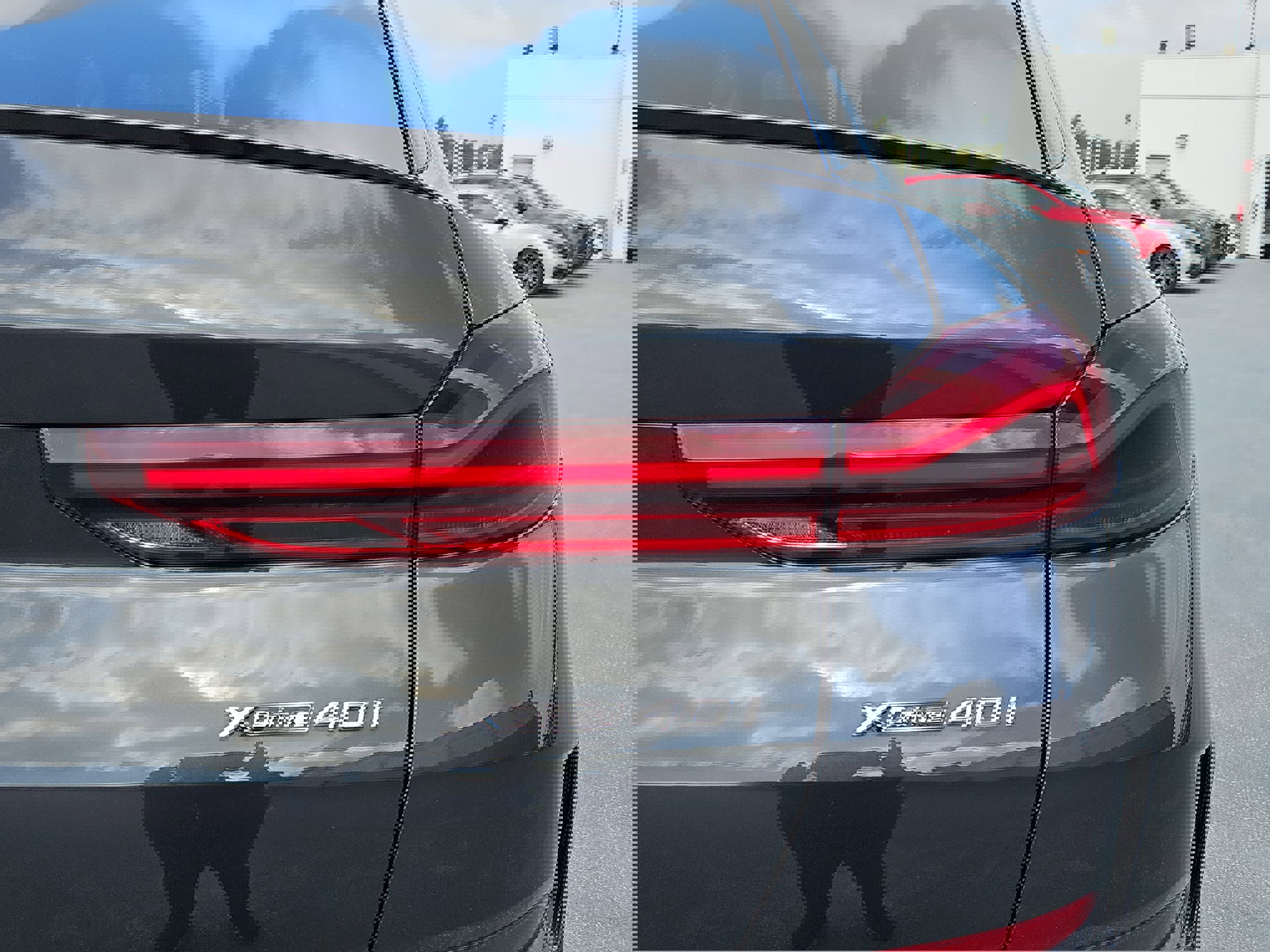 Used 2023 BMW X6 xDrive40i w/ Premium Package AWD/4WD image 35