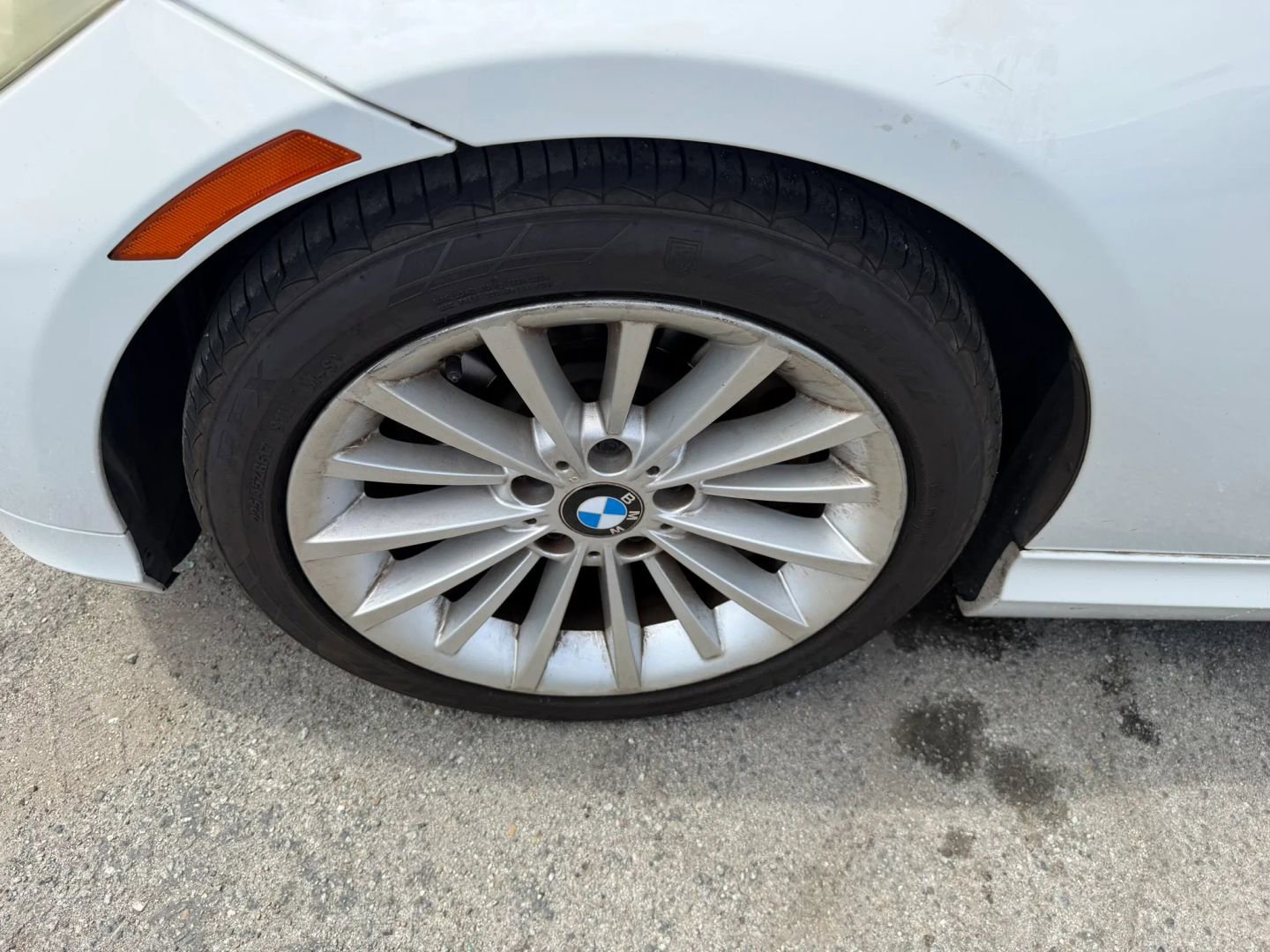 Used 2011 BMW 335i Sedan image 32