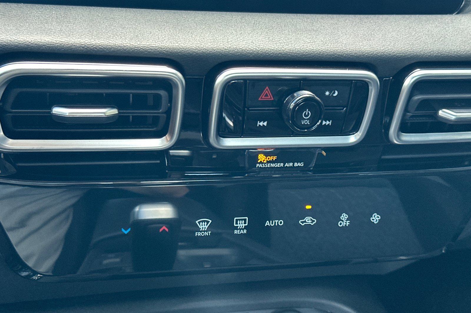 New 2027 Nissan Sentra SV FWD image 21