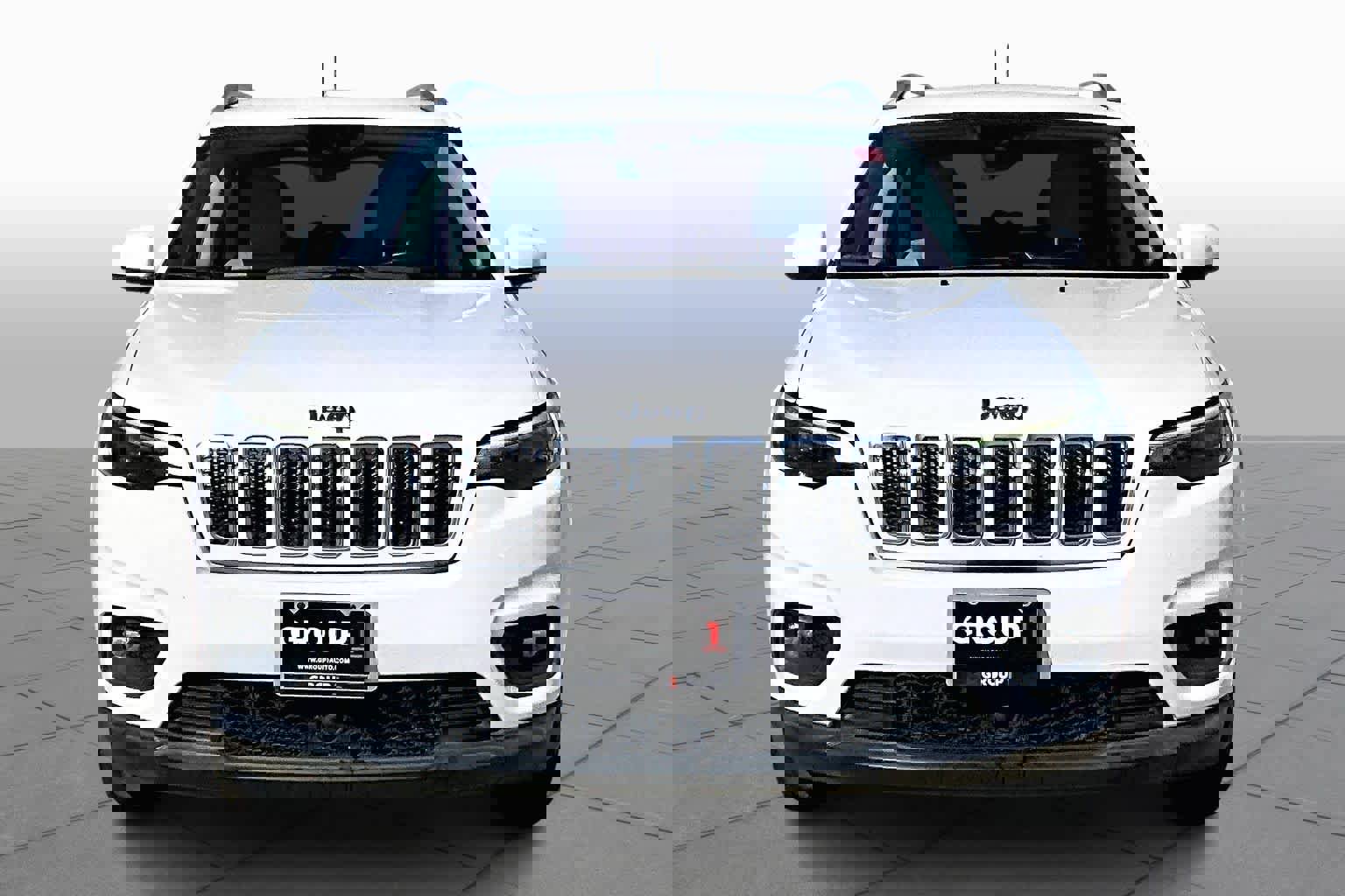 Used 2021 Jeep Cherokee Latitude Lux w/ Mopar Interior Package image 3