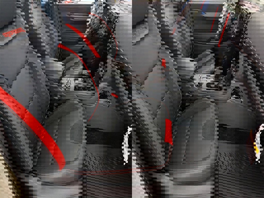 New 2025 Ford Ranger Raptor image 17