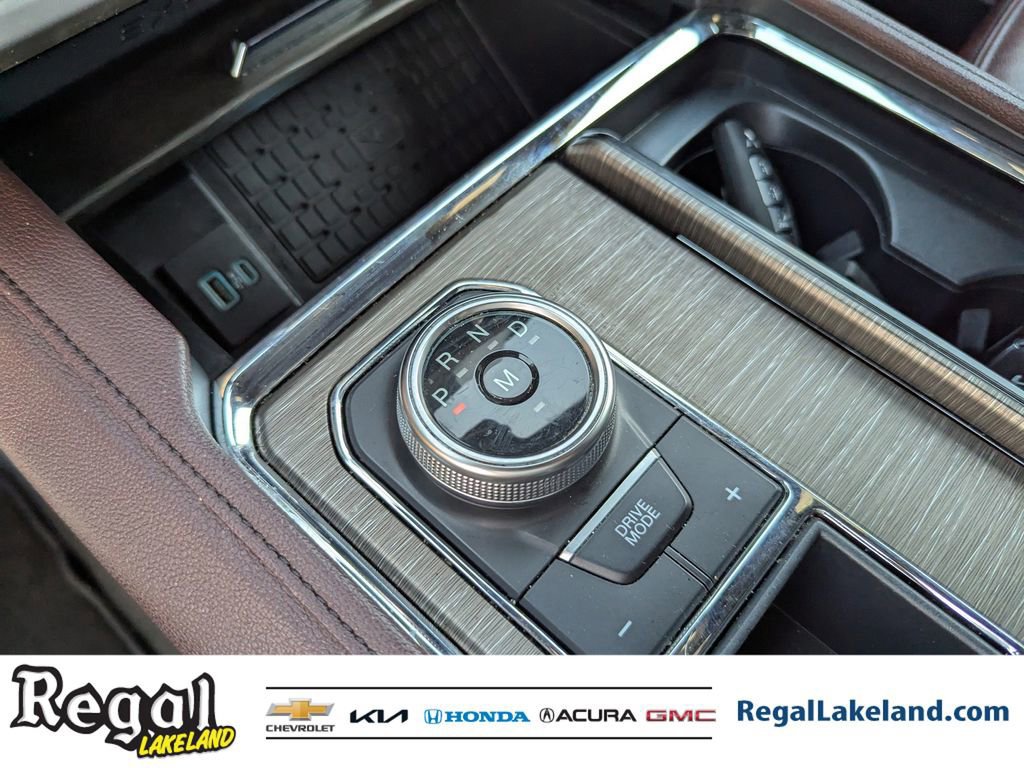 Used 2024 Ford Expedition Limited image 25