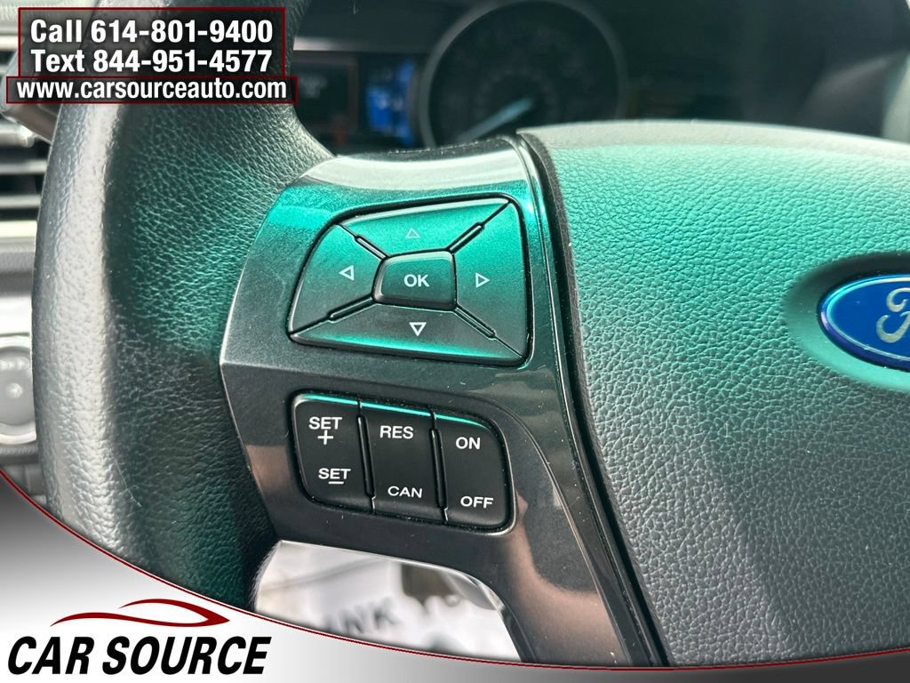 Used 2016 Ford Explorer XLT w/ Equipment Group 202A AWD/4WD image 18