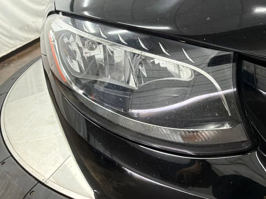 Used 2016 Mercedes-Benz GLC 300 image 9