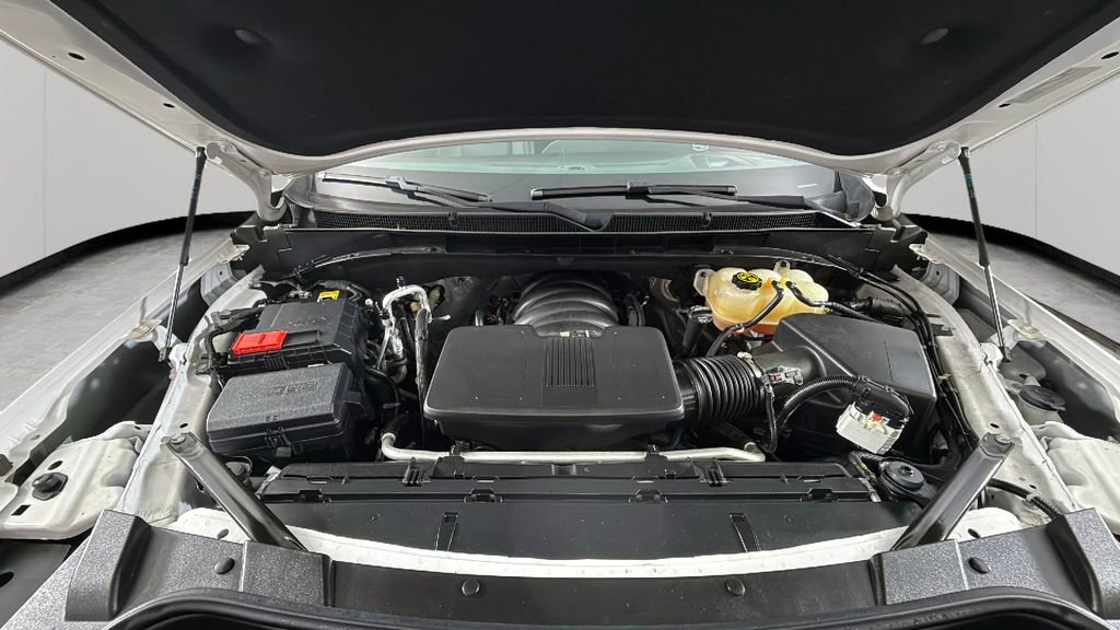 Used 2022 Cadillac Escalade Luxury image 42