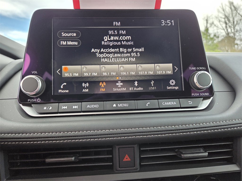 Certified 2025 Nissan Rogue S image 6