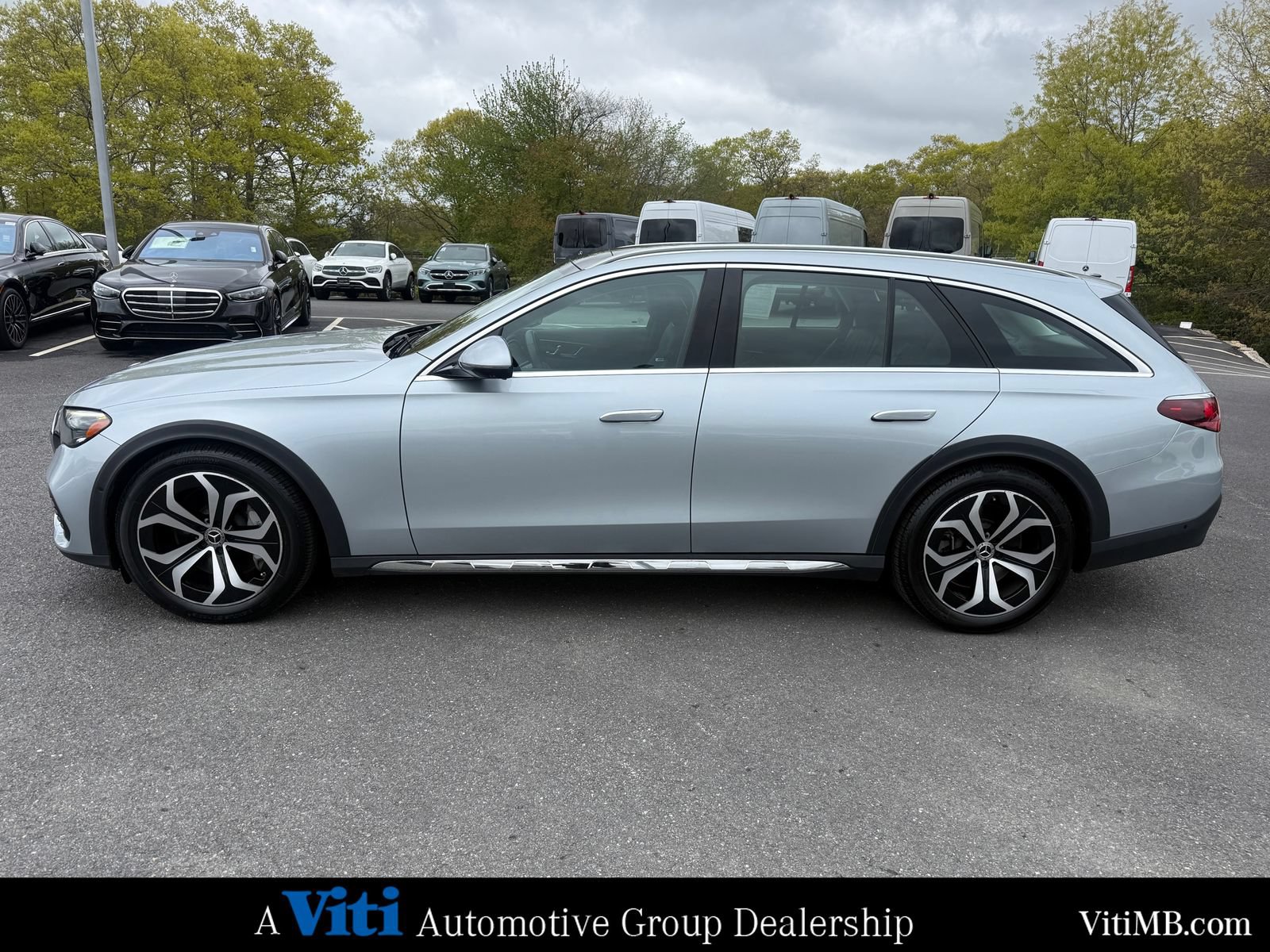 Certified 2025 Mercedes-Benz E 450 4MATIC All-Terrain Wagon image 5