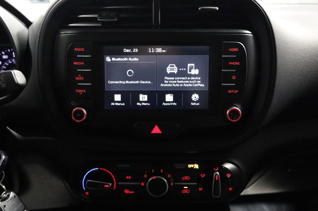 Used 2021 Kia Soul LX FWD image 32
