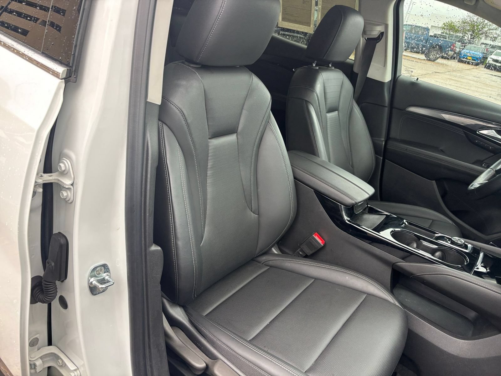 Used 2024 Buick Envision Preferred AWD/4WD image 36