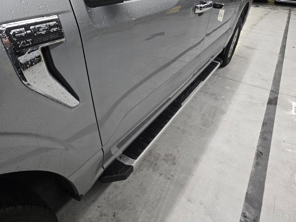 Used 2025 Ford F150 XLT w/ Equipment Group 301A Standard image 11
