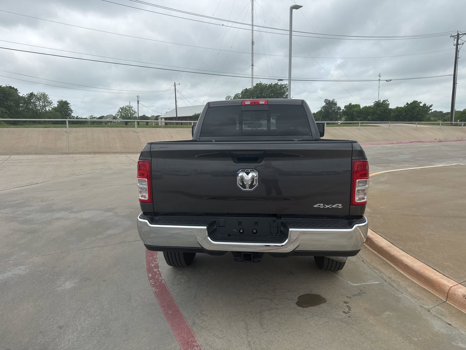 Used 2024 RAM 3500 Tradesman w/ Chrome Appearance Group image 6