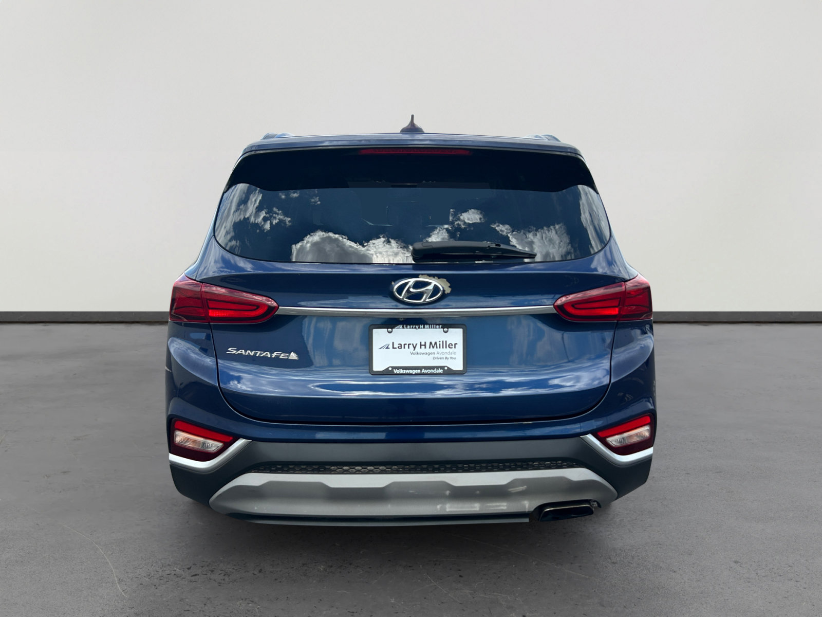 Used 2019 Hyundai Santa Fe SE FWD image 4