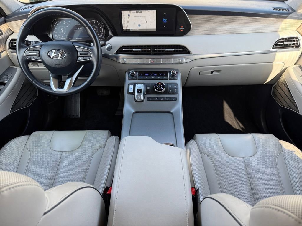 Used 2021 Hyundai Palisade Limited image 17