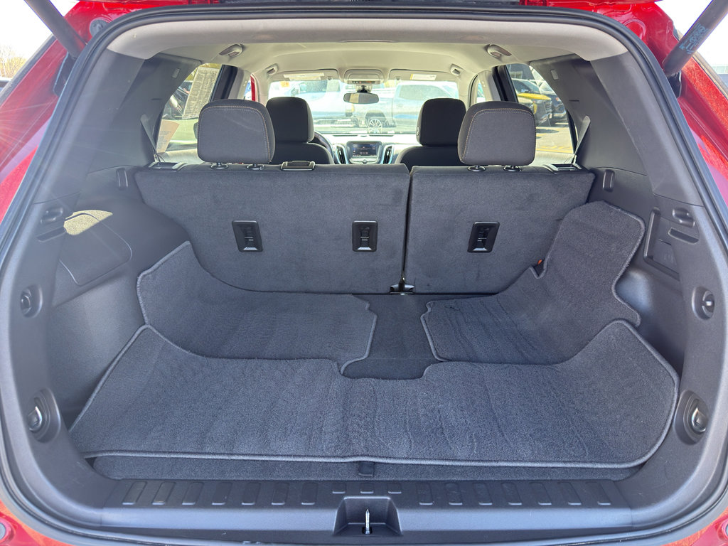 Used 2023 Chevrolet Equinox LT AWD/4WD image 35