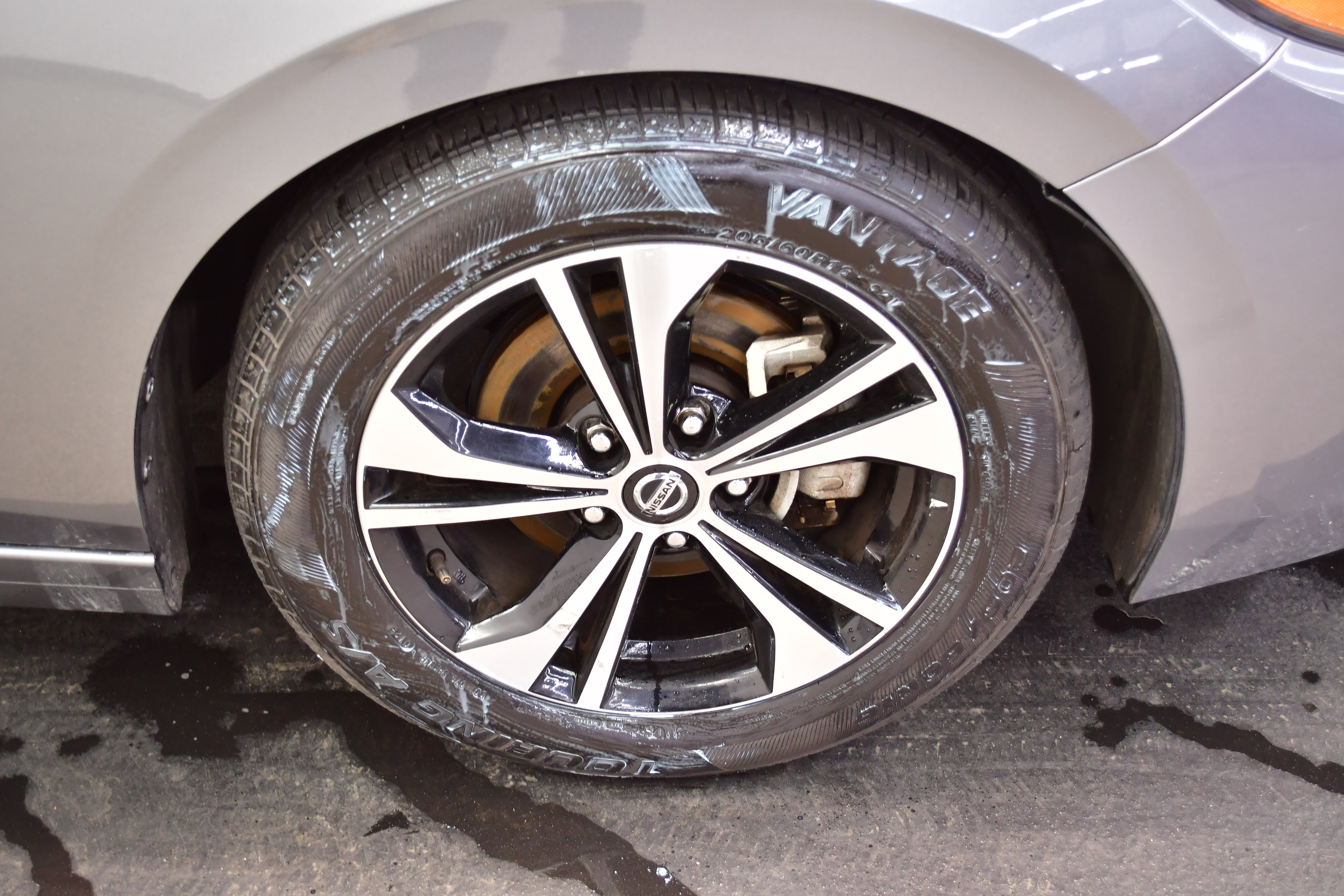 Used 2023 Nissan Sentra SV image 34