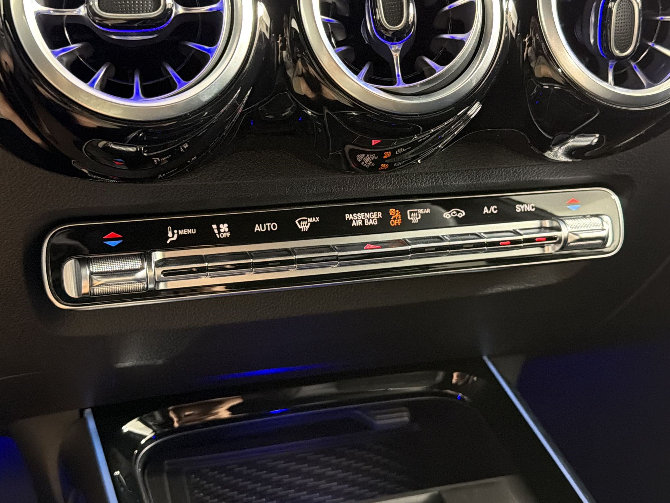 Used 2026 Mercedes-Benz GLB 250 4MATIC image 18