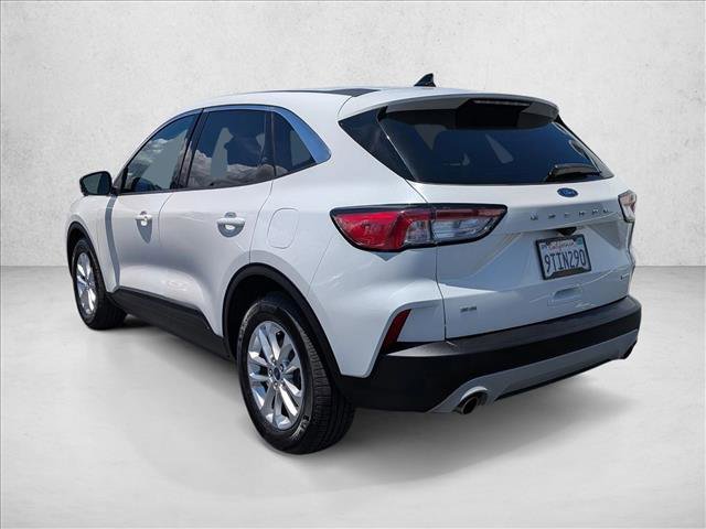 Used 2020 Ford Escape SE FWD image 8