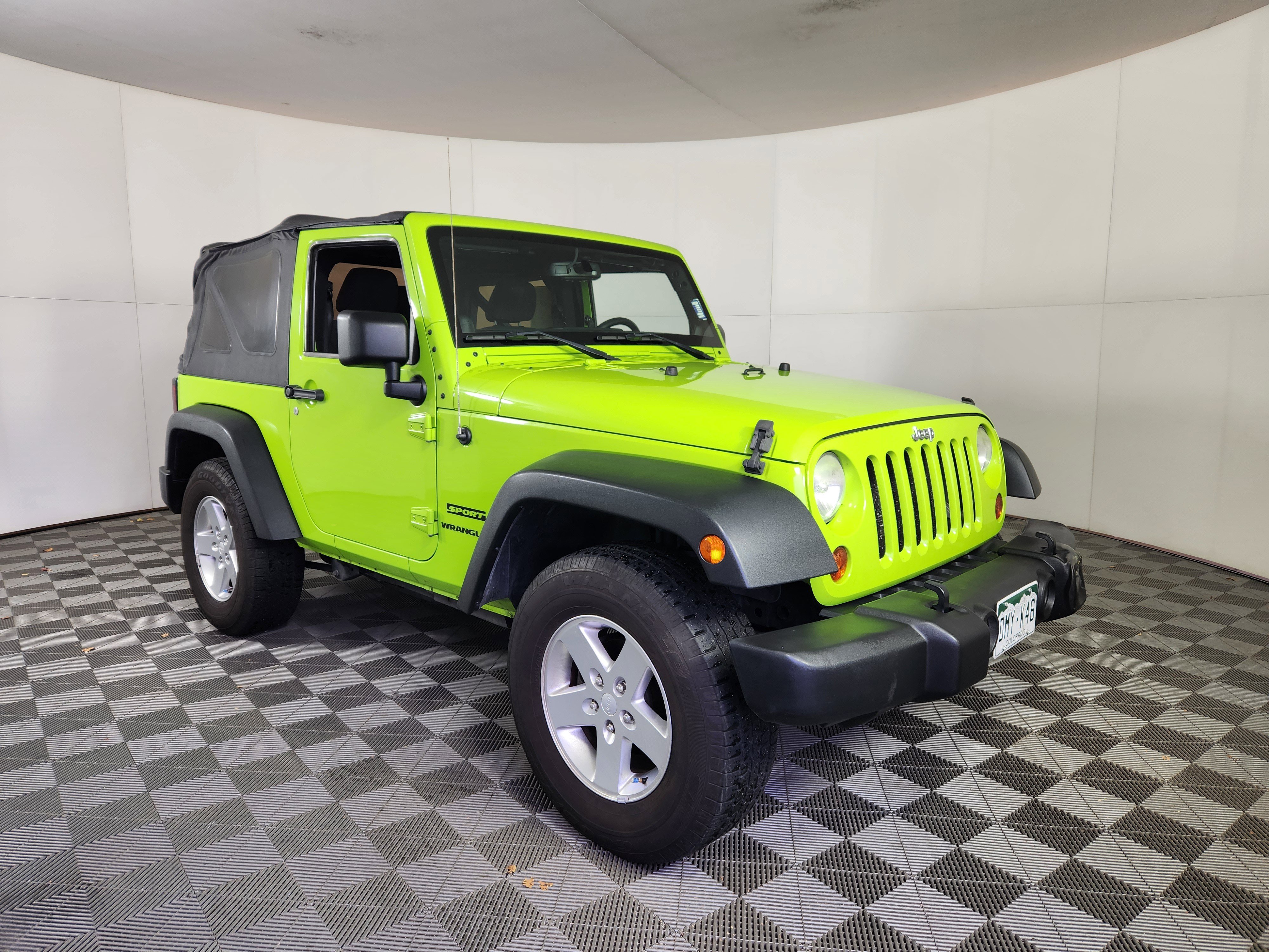 Used 2013 Jeep Wrangler Sport image 9
