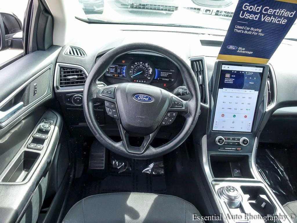 Used 2023 Ford Edge SE w/ Black Appearance Package AWD/4WD image 12